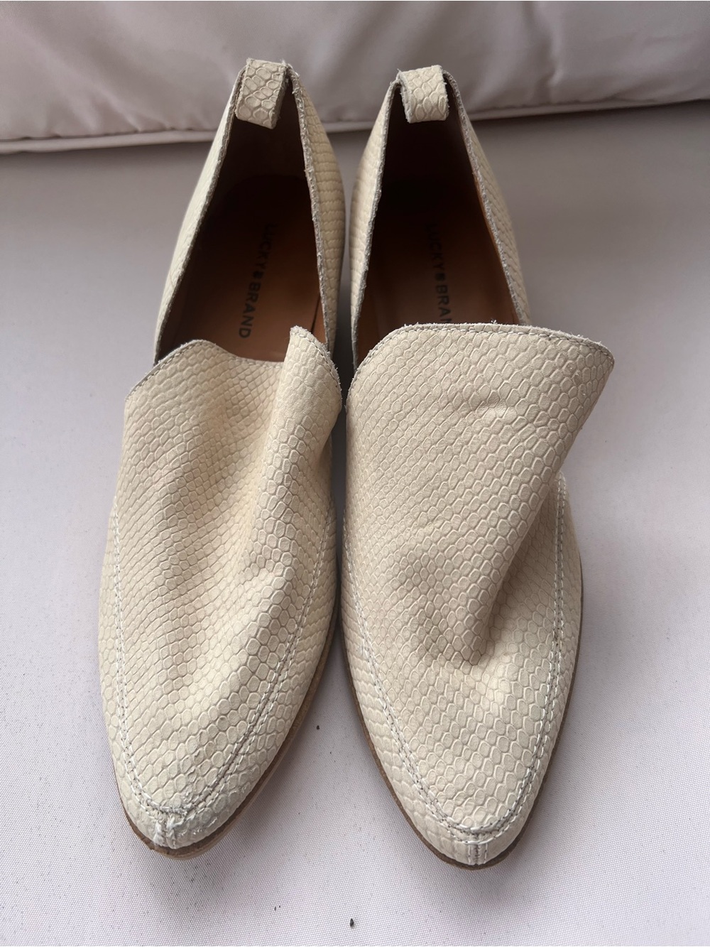 Lucky Brand Cream Textured Pointed Slip-On Flats